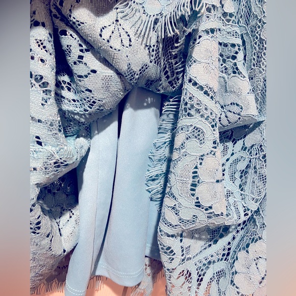 NWT~Torrid Mixed Lace Goddess Neck Top - Picture 8 of 11